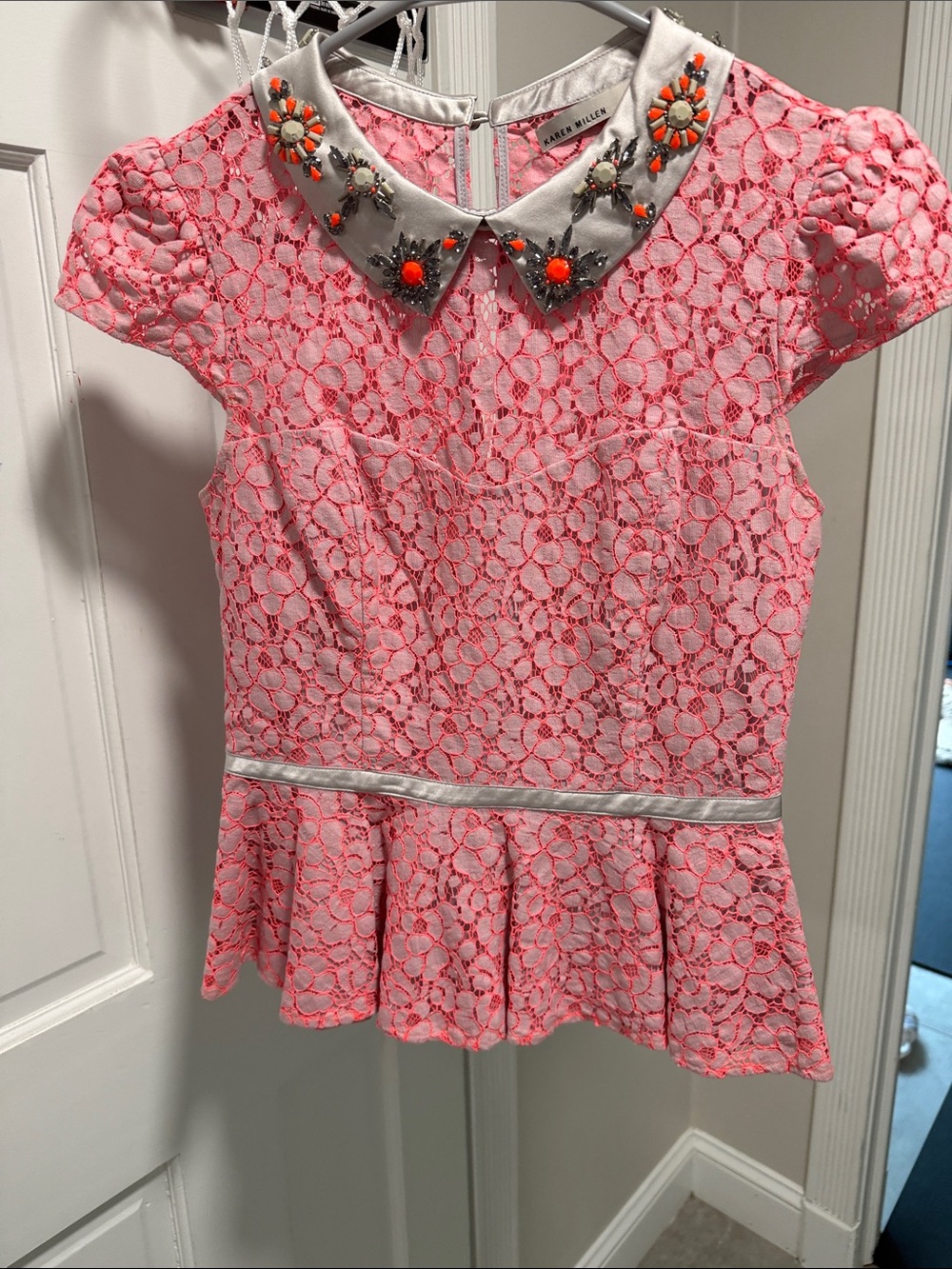 Karen Millen Pink Lace Peplum Top with Jeweled Collar - Picture 10 of 10